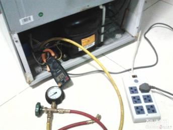 海珠区专业冰箱维修 冷柜加氟加雪种超低价服务