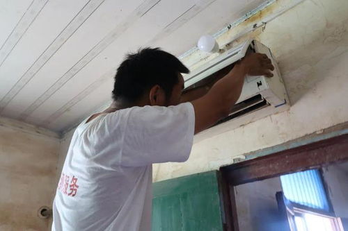 暖心行动 专业维修团队为受灾群众免费维修受损家电